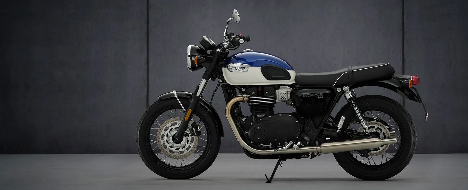 bonneville-t100-family-timeline-performance-1920×780